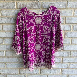 Solitaire 3/4 Sleeve Round Neck Cream Embroidered Magenta Pink Blouse Size S.